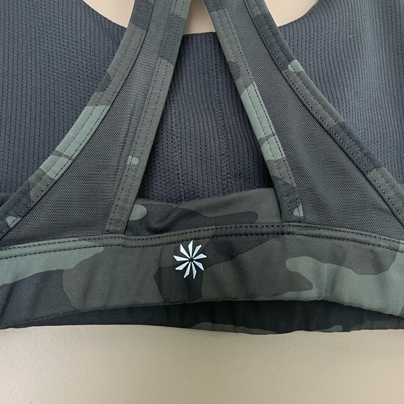 {Athleta} Contender Printed Racerback Sports Bra in Black Olive Camo - Small - Picture 7 of 8